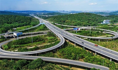 远安钢筋套筒应用于高速公路